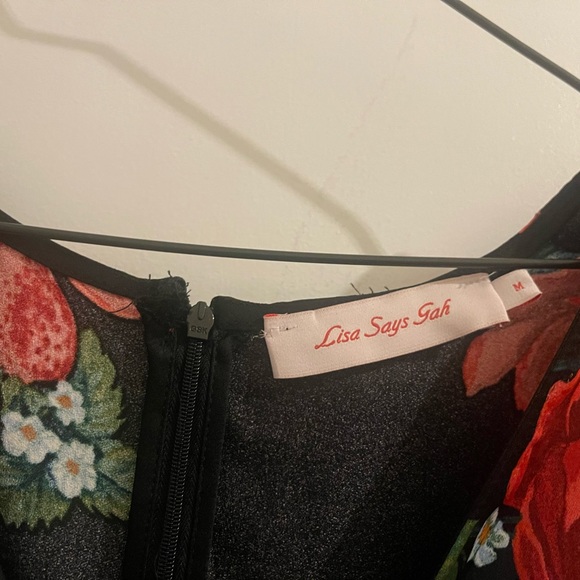 Grace Dress LISA SAYS GAH - ROSE PARTY Rec Satin - Size Medium - Picture 2 of 4